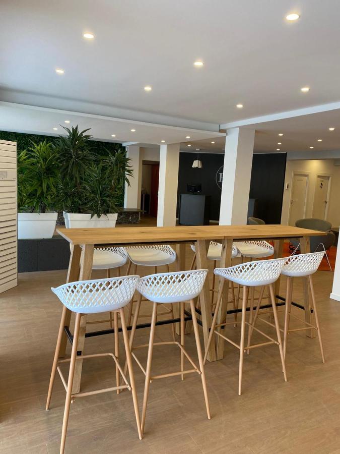 Planet Hotels Blue El Arenal  Ngoại thất bức ảnh
